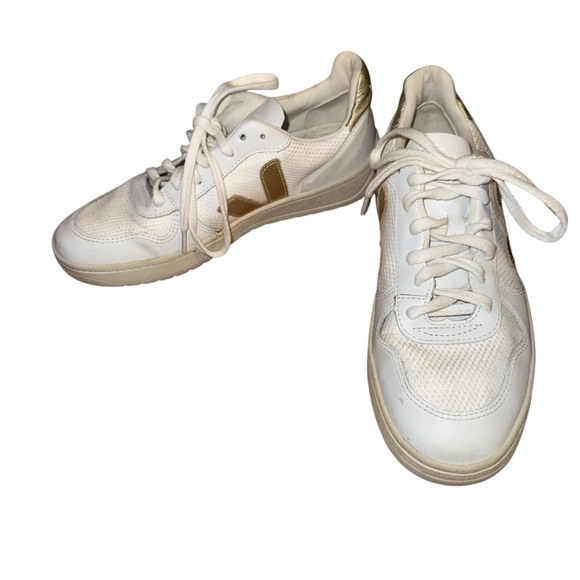 Veja Shoes - Veja Women's Sneakers